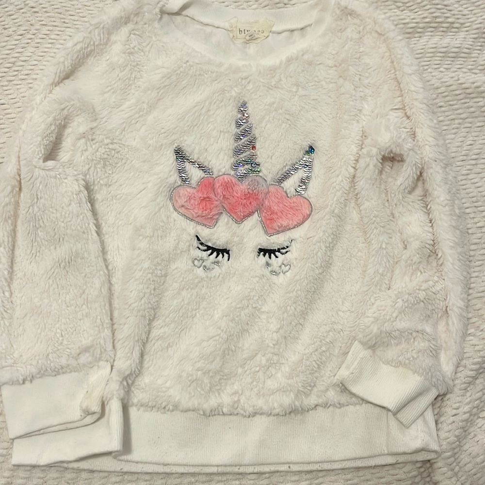 White fuzzy unicorn sweater